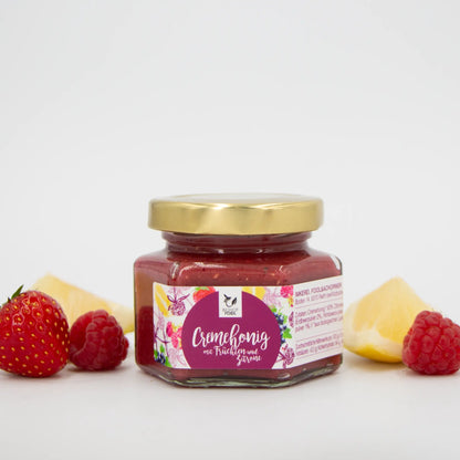 Cremehonig mit Früchten und Zitrone